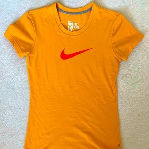COPY - Nike Dry Fit cotton tee (extra small) - marigold
